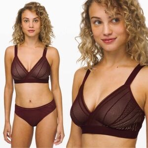 NWT Lululemon Awake to Lace Bra sz 36 A